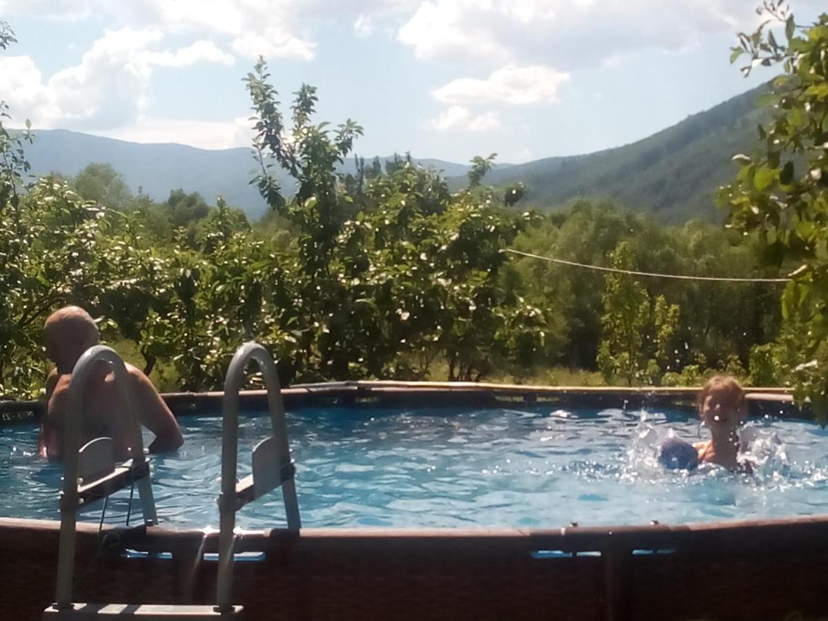 Hotel Goryanka Jaremče Esterno foto