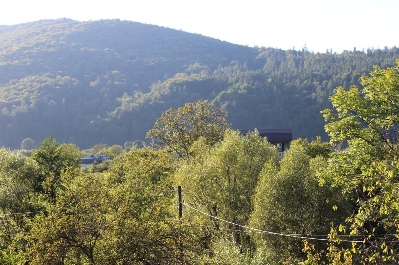 Hotel Goryanka Jaremče Esterno foto