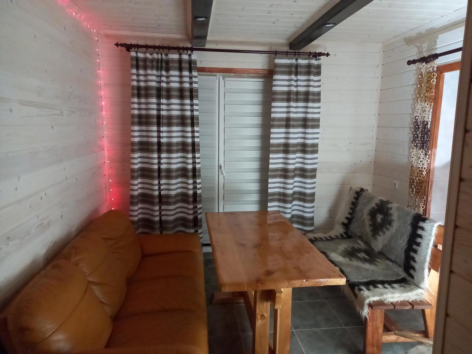Hotel Goryanka Jaremče Esterno foto