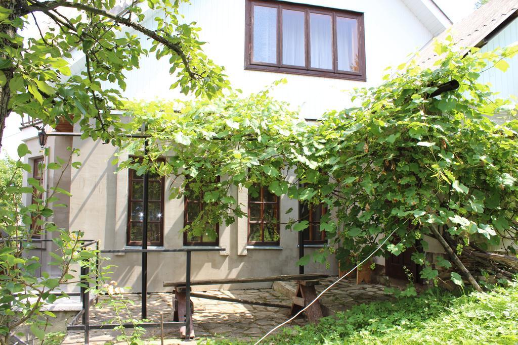 Hotel Goryanka Jaremče Esterno foto