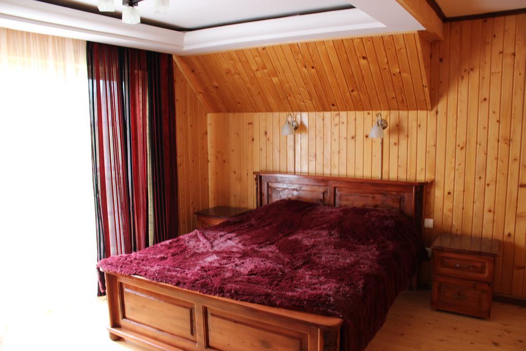 Hotel Goryanka Jaremče Esterno foto